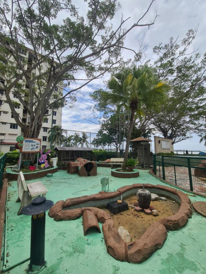 Glory Beach Resort Seaview Private 2Br Port Dickson Exterior photo